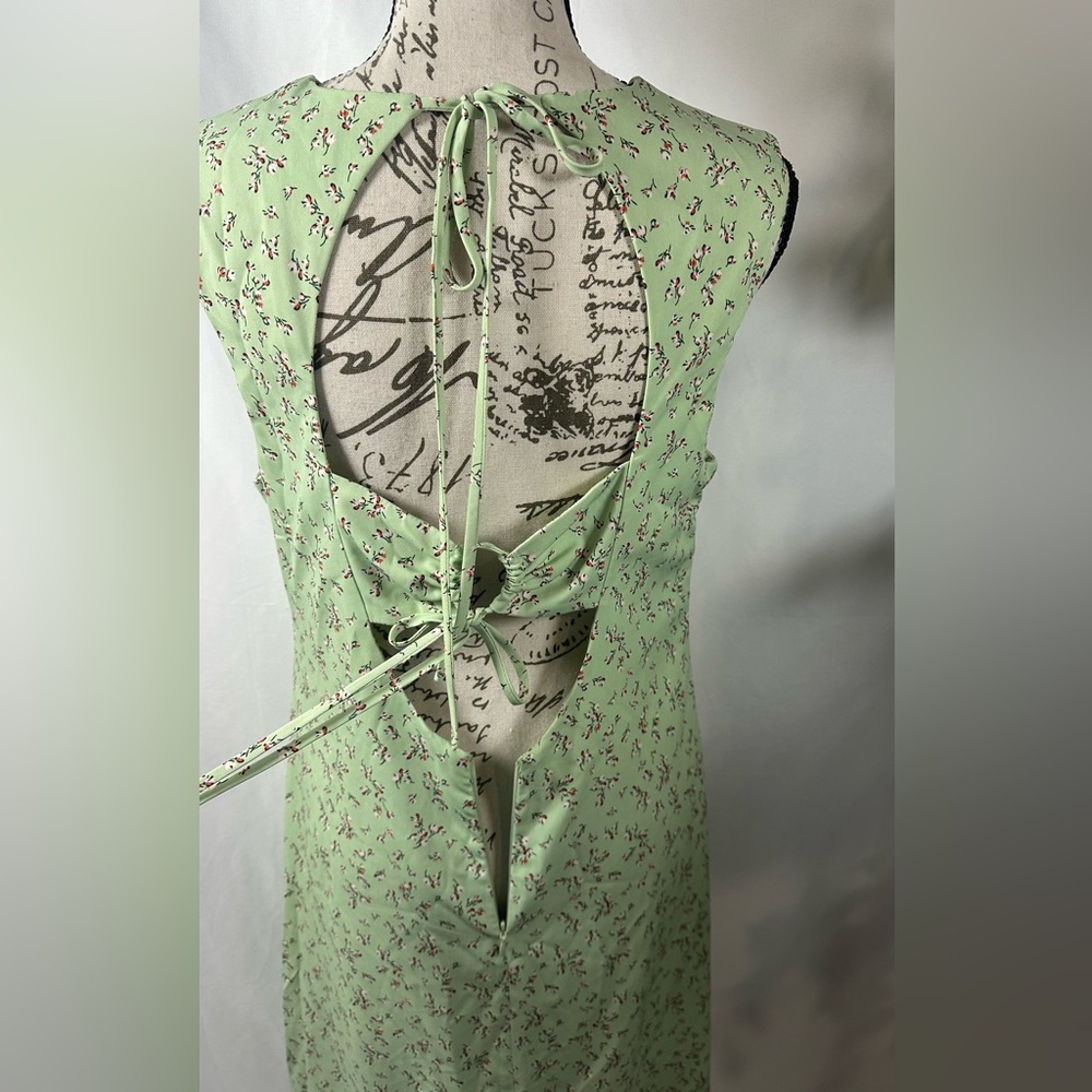 Love Juliet Floral Green Top - Picture 12 of 16